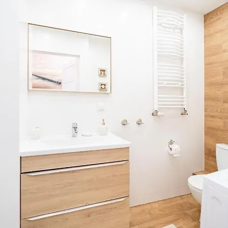 Perlowa Przystan Apartment *